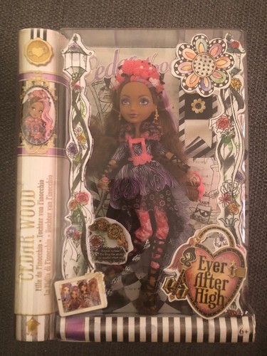 Ever after high - puppe,